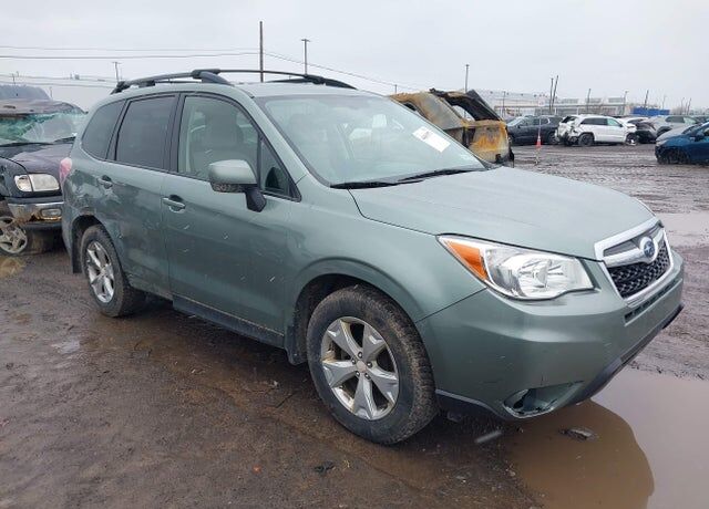 2015 SUBARU Forester