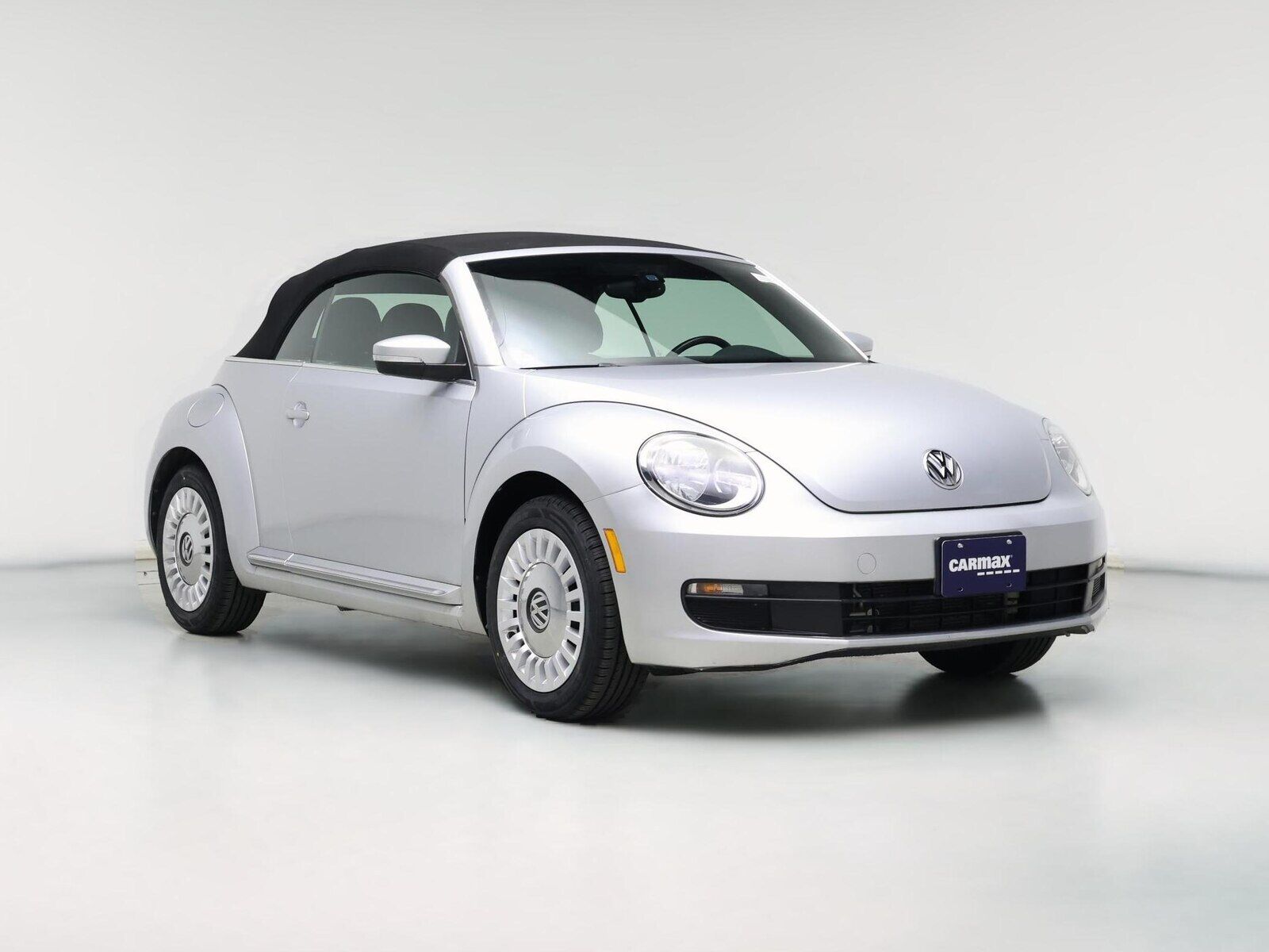2016 VOLKSWAGEN Beetle