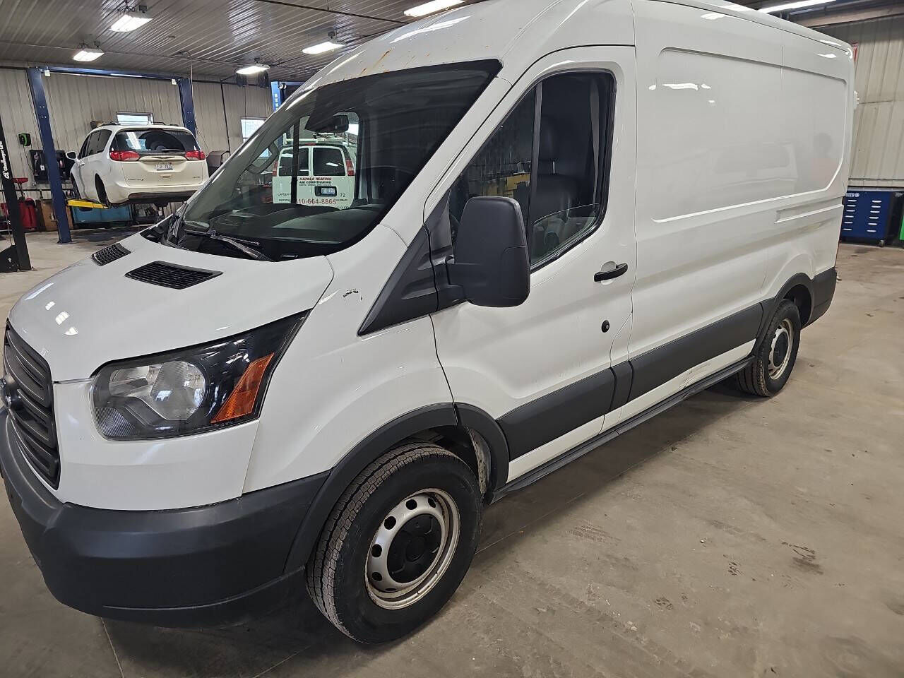 2017 FORD Transit