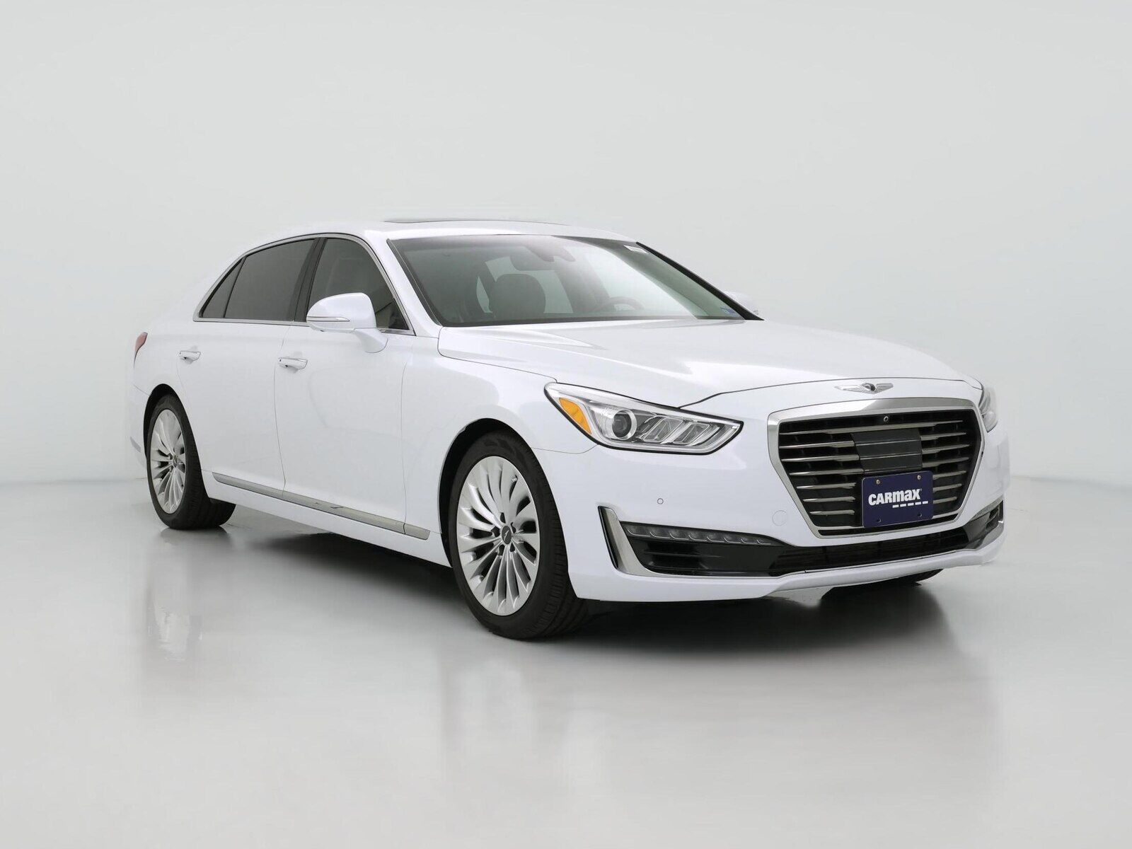 2017 GENESIS G90