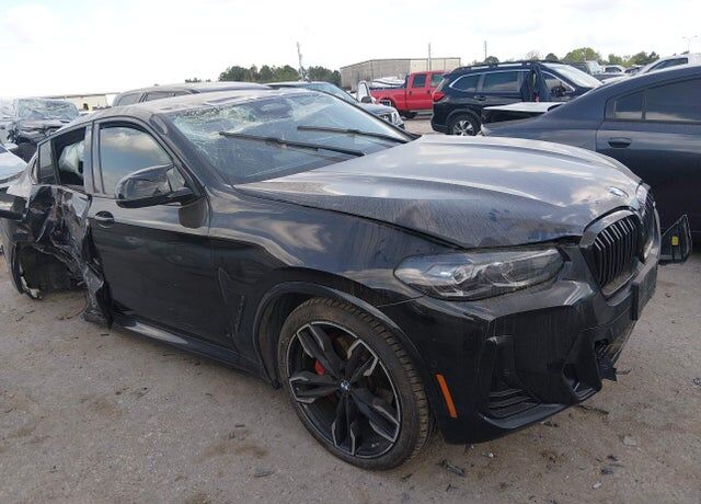 2023 BMW X4