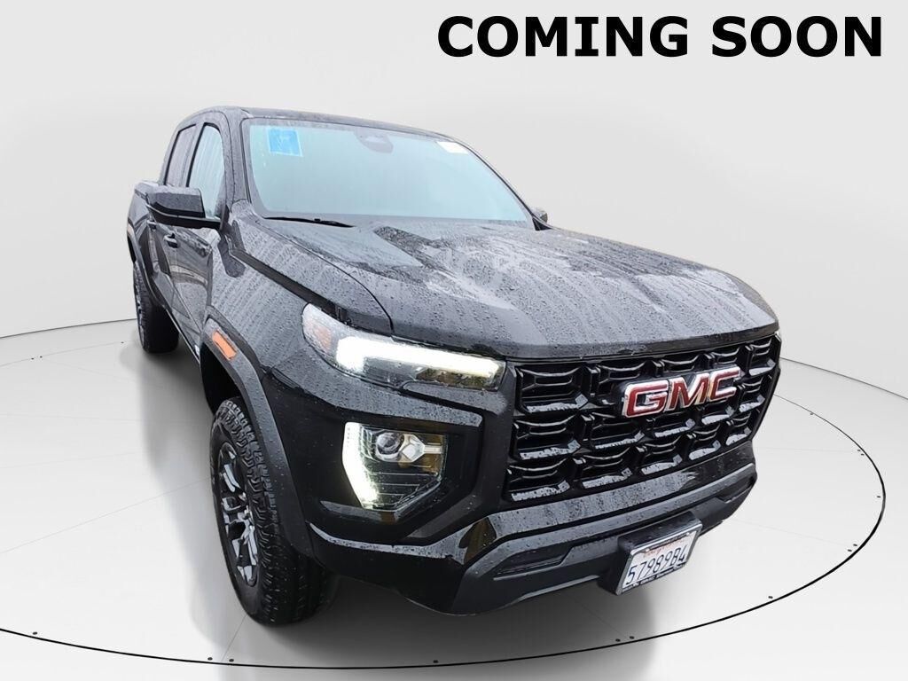 2024 GMC Canyon