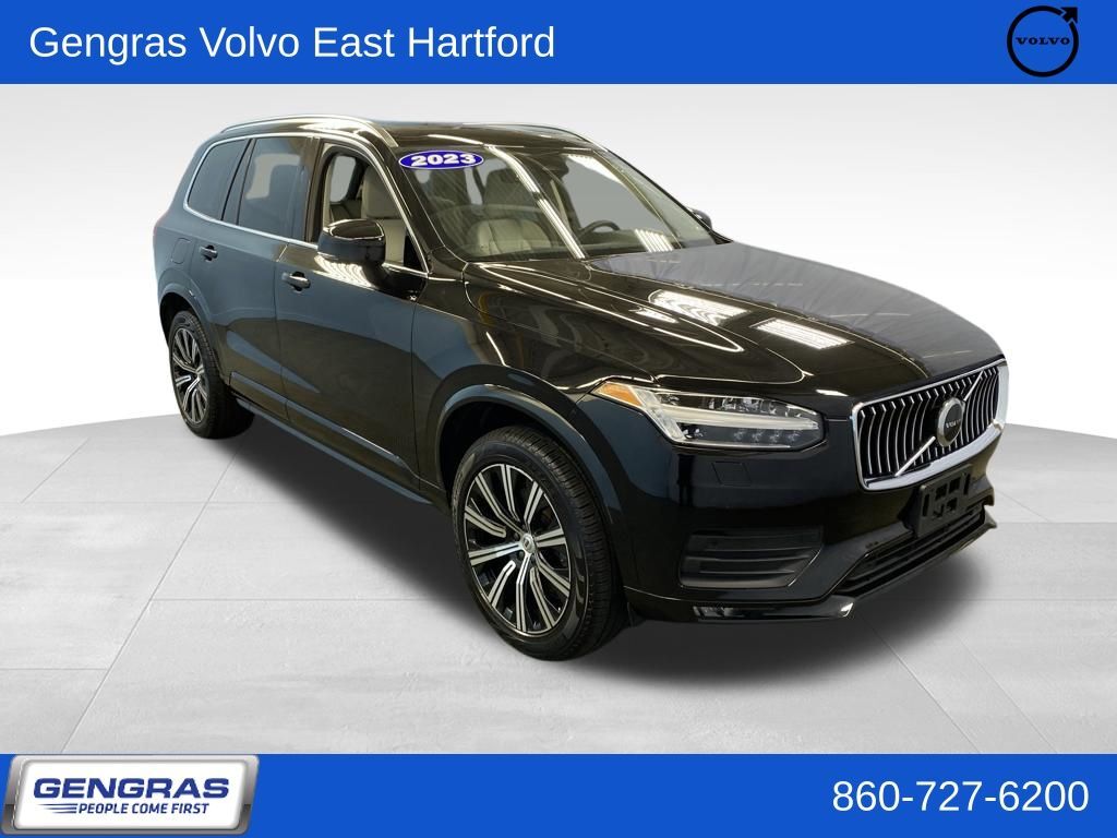 2023 VOLVO XC90