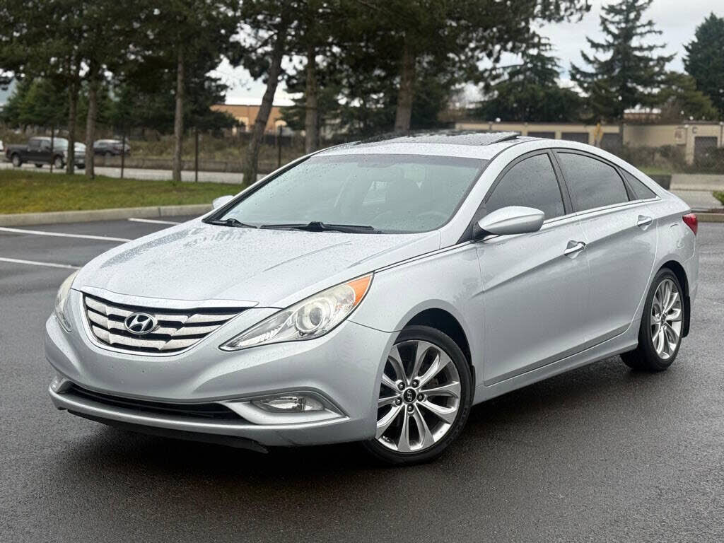 2013 HYUNDAI Sonata