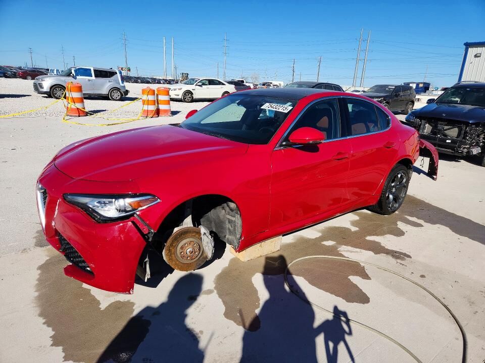 2020 ALFA ROMEO Giulia