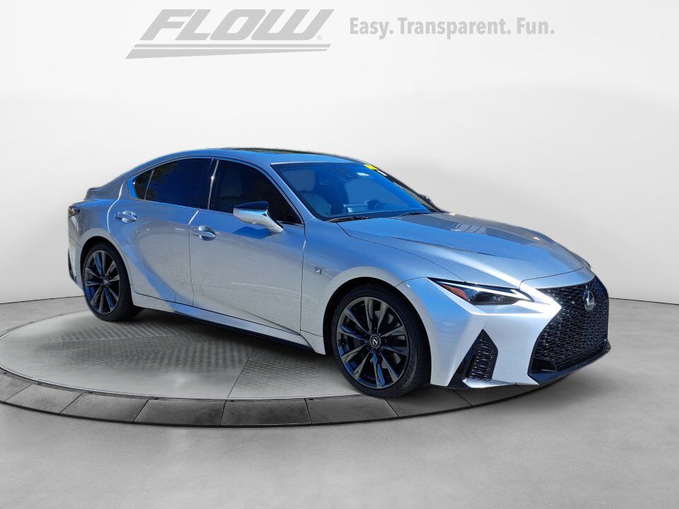 2023 LEXUS IS