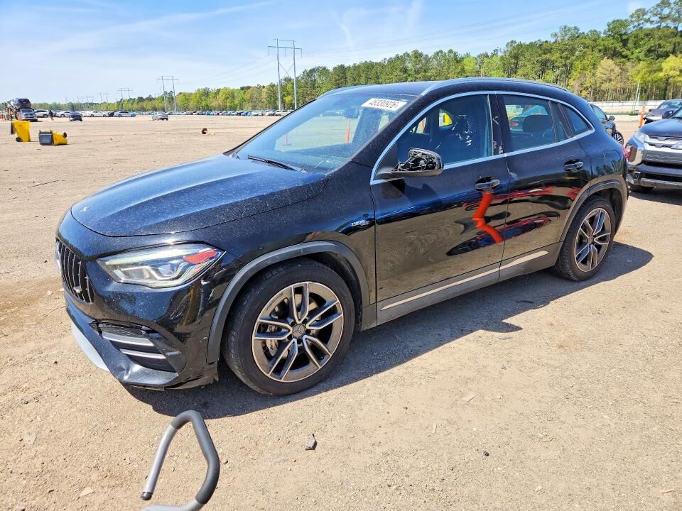 2021 MERCEDES-BENZ GLA-Class