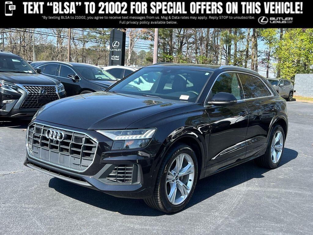2021 AUDI Q8