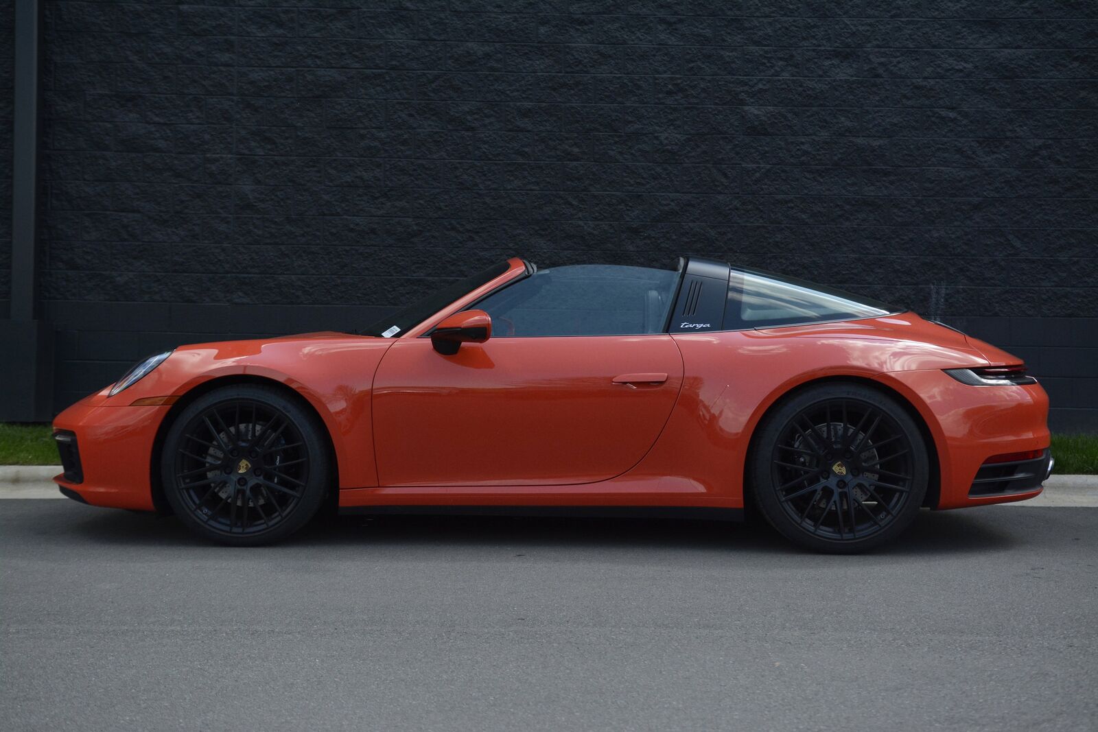 2022 PORSCHE 911