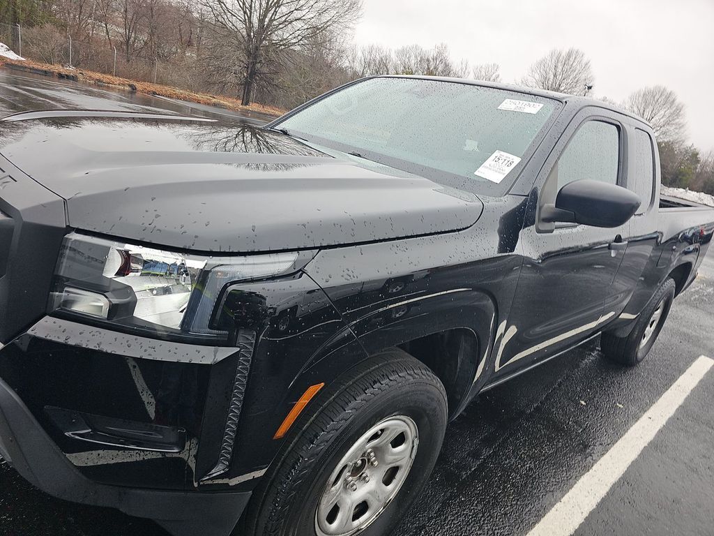 2022 NISSAN Frontier