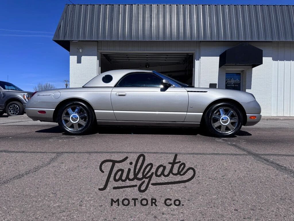 2004 FORD Thunderbird