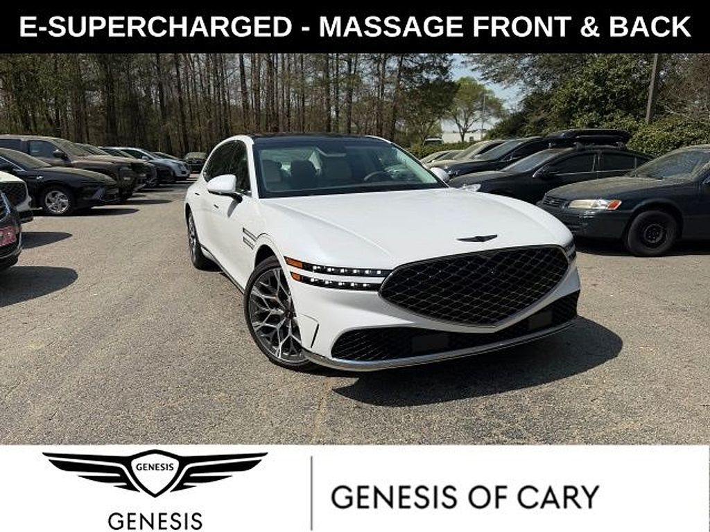 2025 GENESIS G90