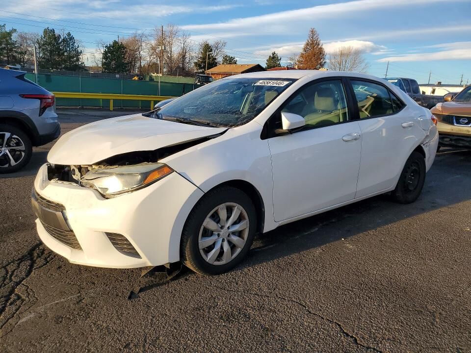 2015 TOYOTA Corolla