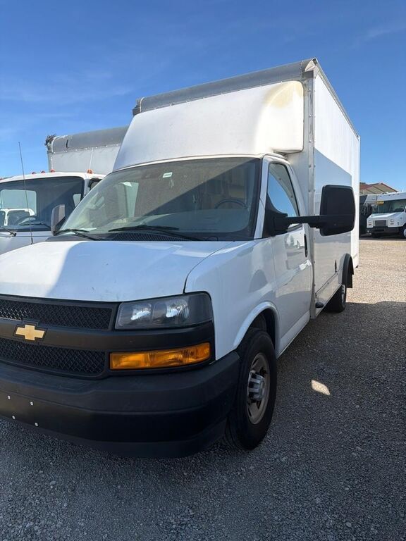 2022 CHEVROLET Express