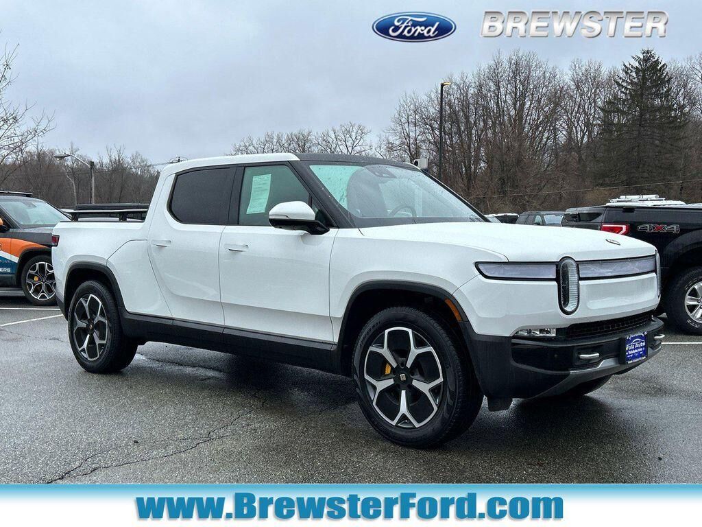 2022 RIVIAN R1T