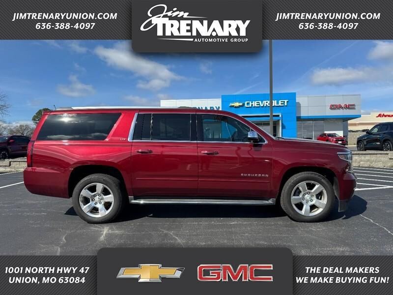 2016 CHEVROLET Suburban