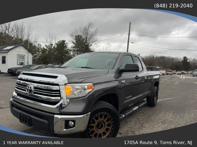 2017 TOYOTA Tundra