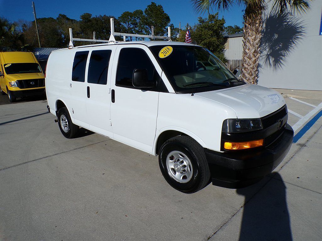 2018 CHEVROLET Express