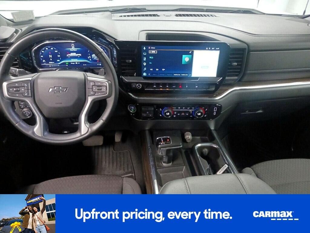 2023 CHEVROLET Silverado