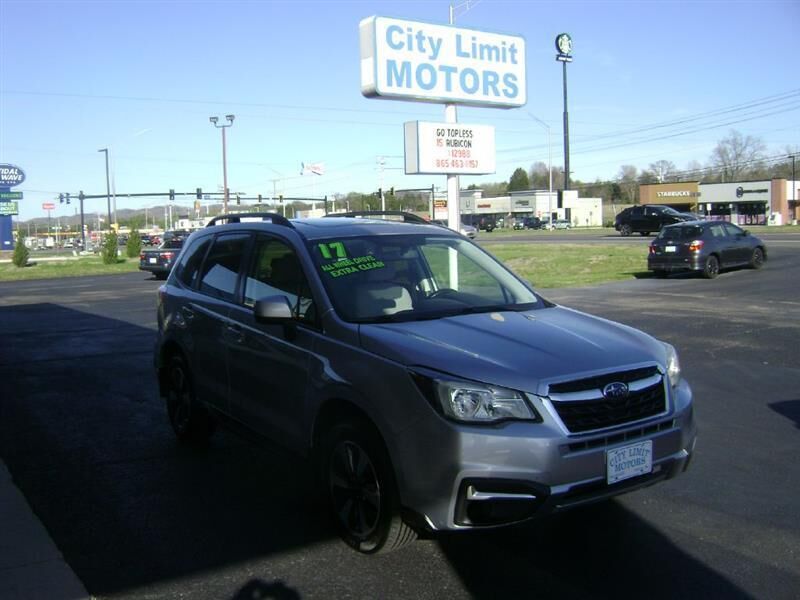 2017 SUBARU Forester