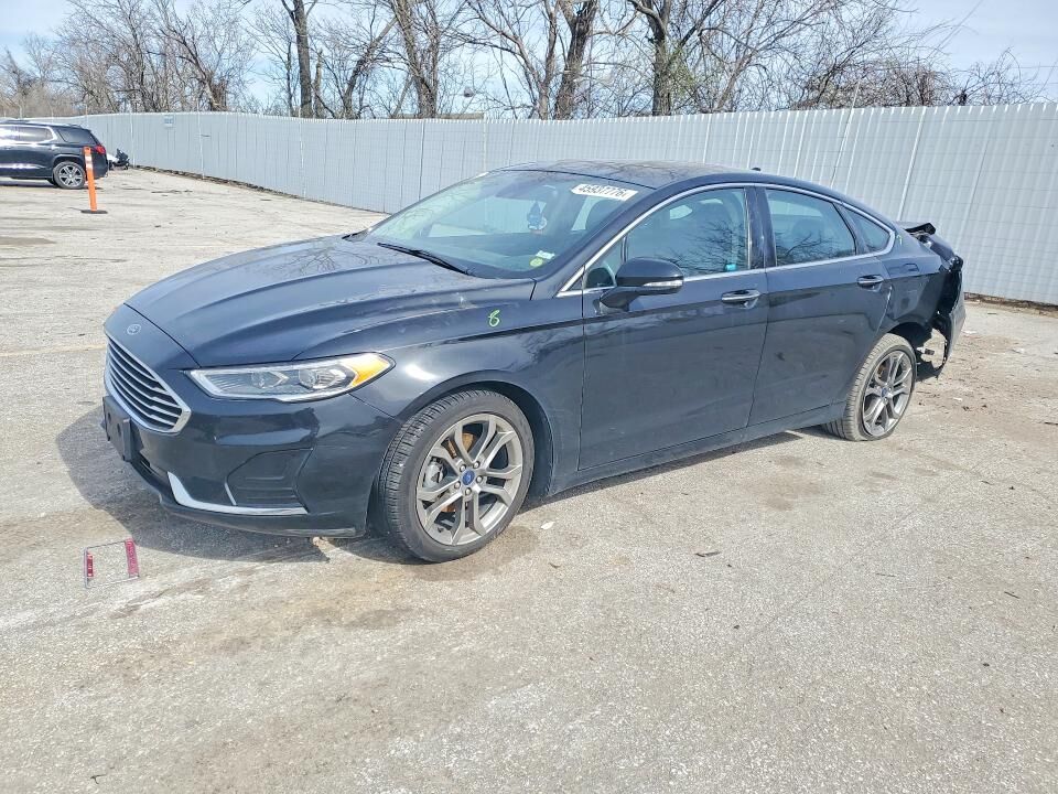 2019 FORD Fusion