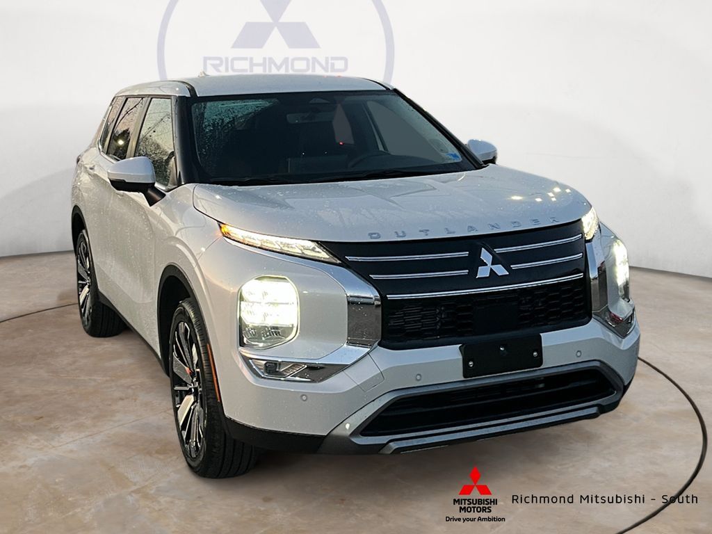 2026 MITSUBISHI Outlander