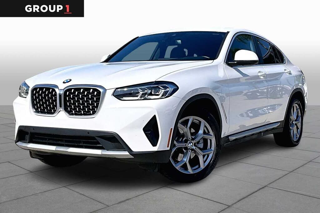 2023 BMW X4