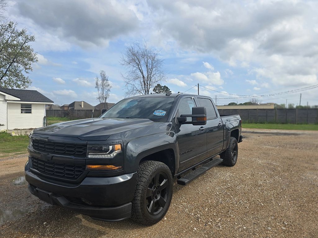 2017 CHEVROLET Silverado