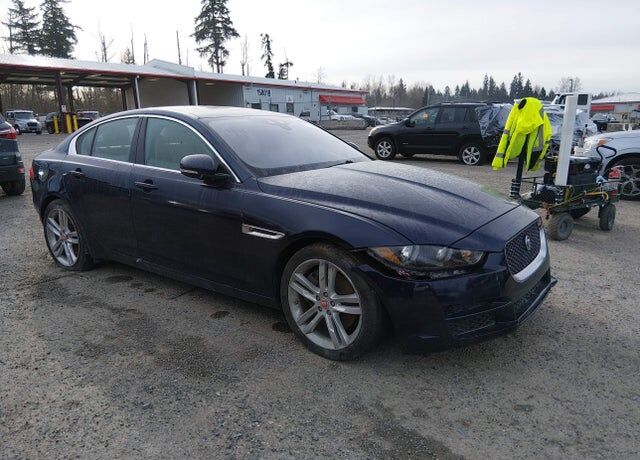 2017 JAGUAR XE