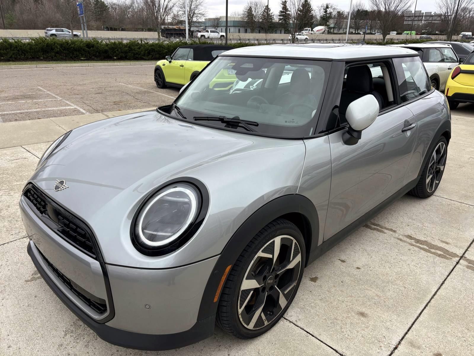 2025 MINI Hardtop