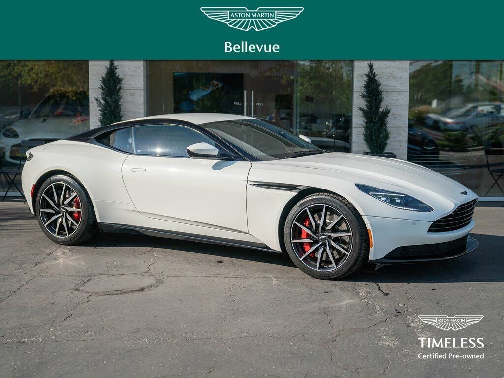2021 ASTON MARTIN DB11
