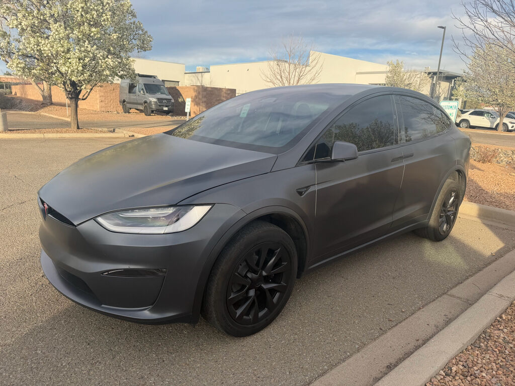2023 TESLA Model X