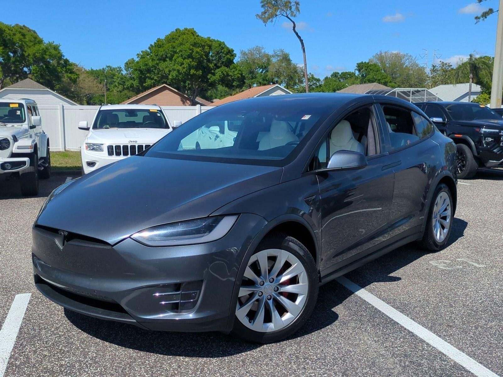 2019 TESLA Model X