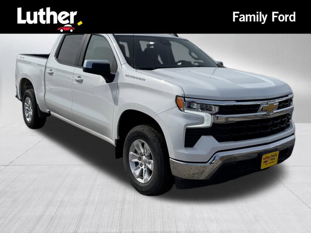 2025 CHEVROLET Silverado