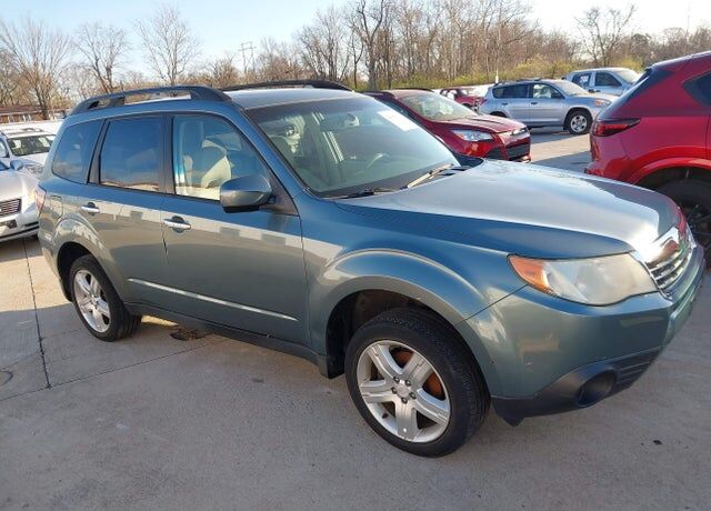 2010 SUBARU Forester