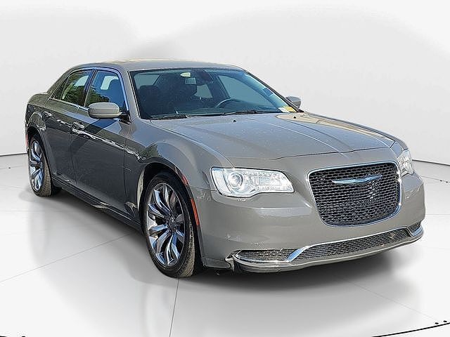 2017 CHRYSLER 300