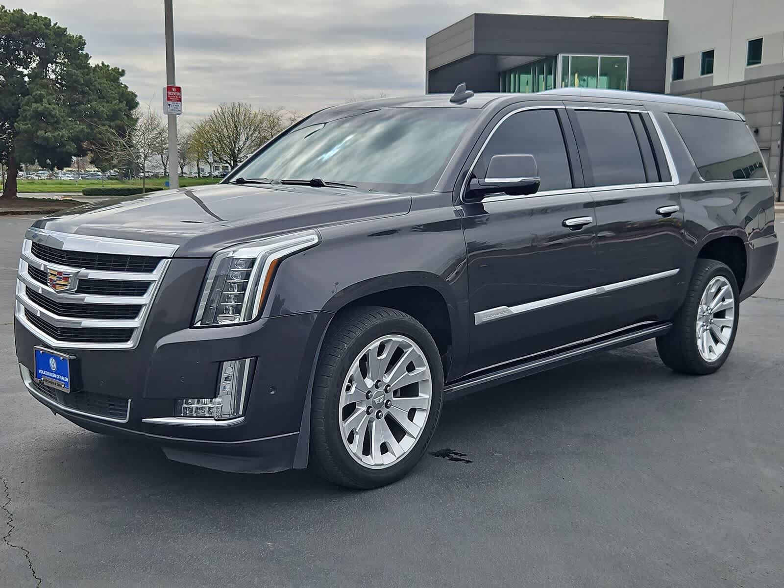 2018 CADILLAC Escalade ESV