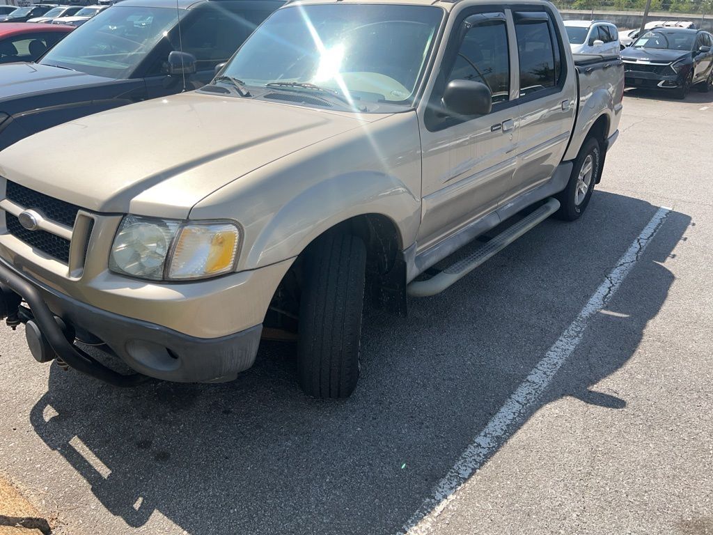 2005 FORD Explorer
