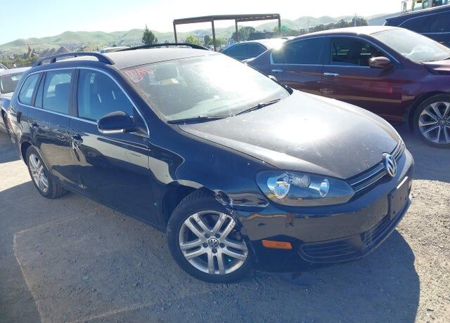 2013 VOLKSWAGEN Jetta SportWagen
