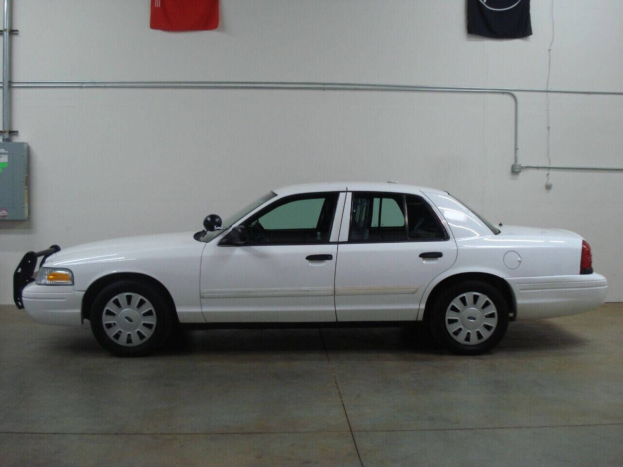 2011 FORD Crown Victoria