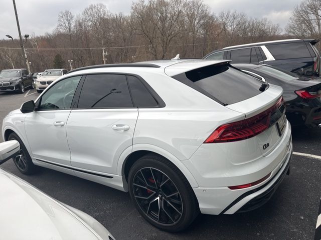 2023 AUDI Q8