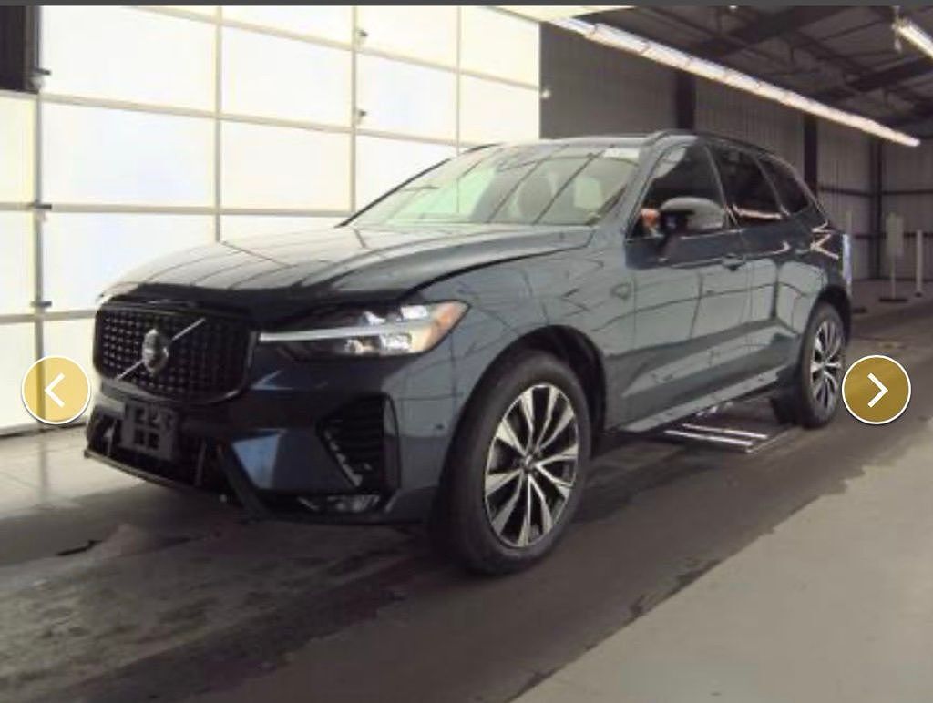 2023 VOLVO XC60