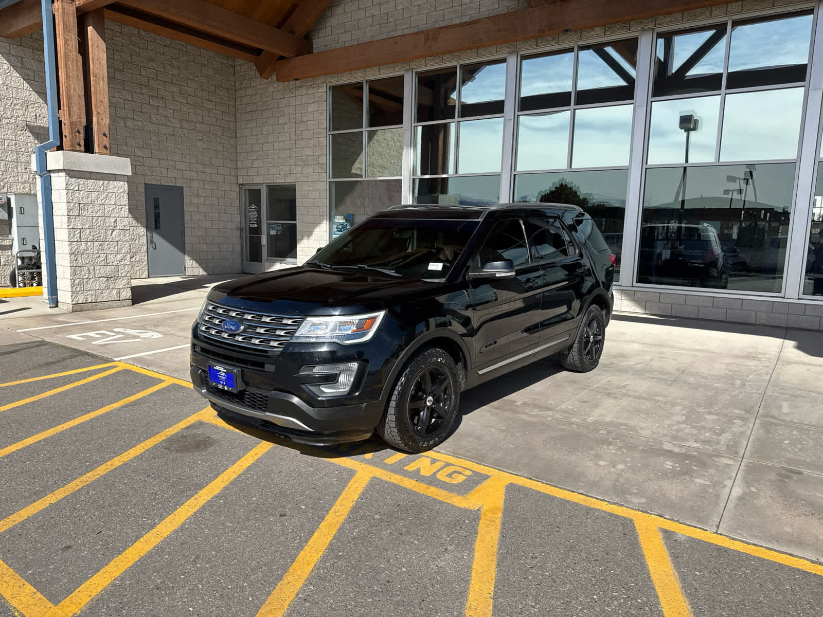 2017 FORD Explorer