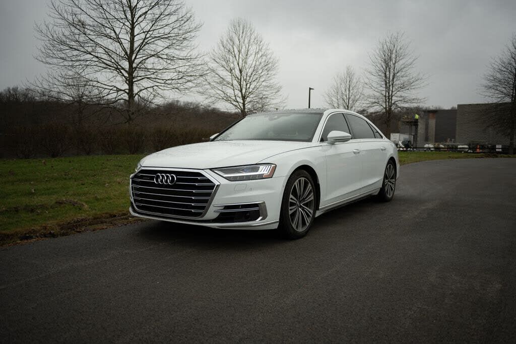 2019 AUDI A8