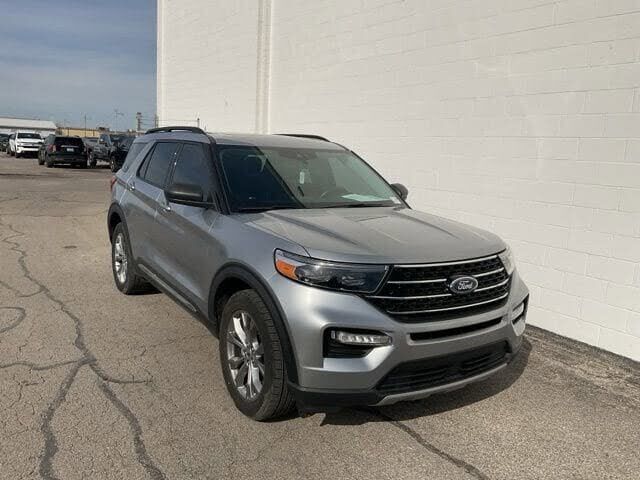2021 FORD Explorer