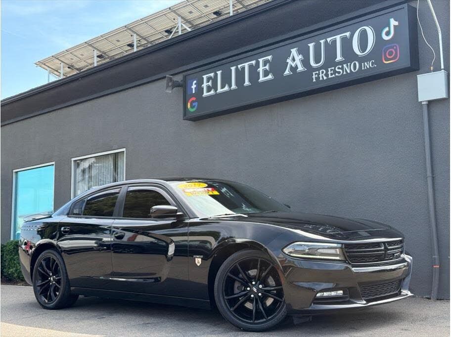 2017 DODGE Charger
