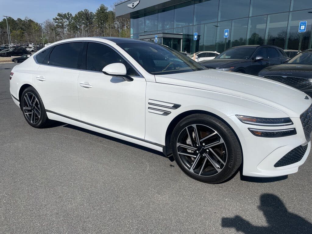 2025 GENESIS G80