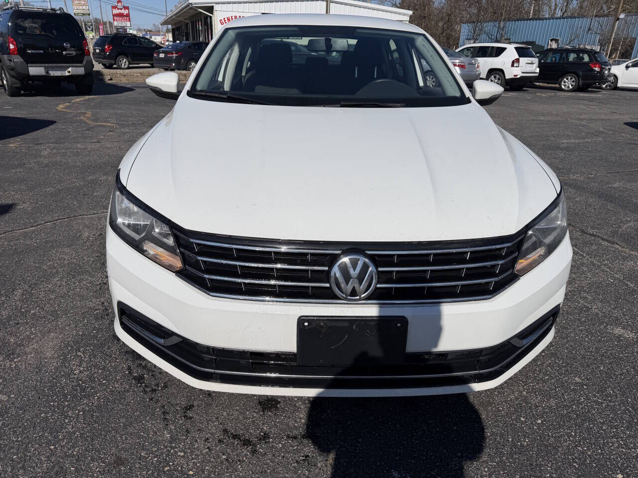 2018 VOLKSWAGEN Passat