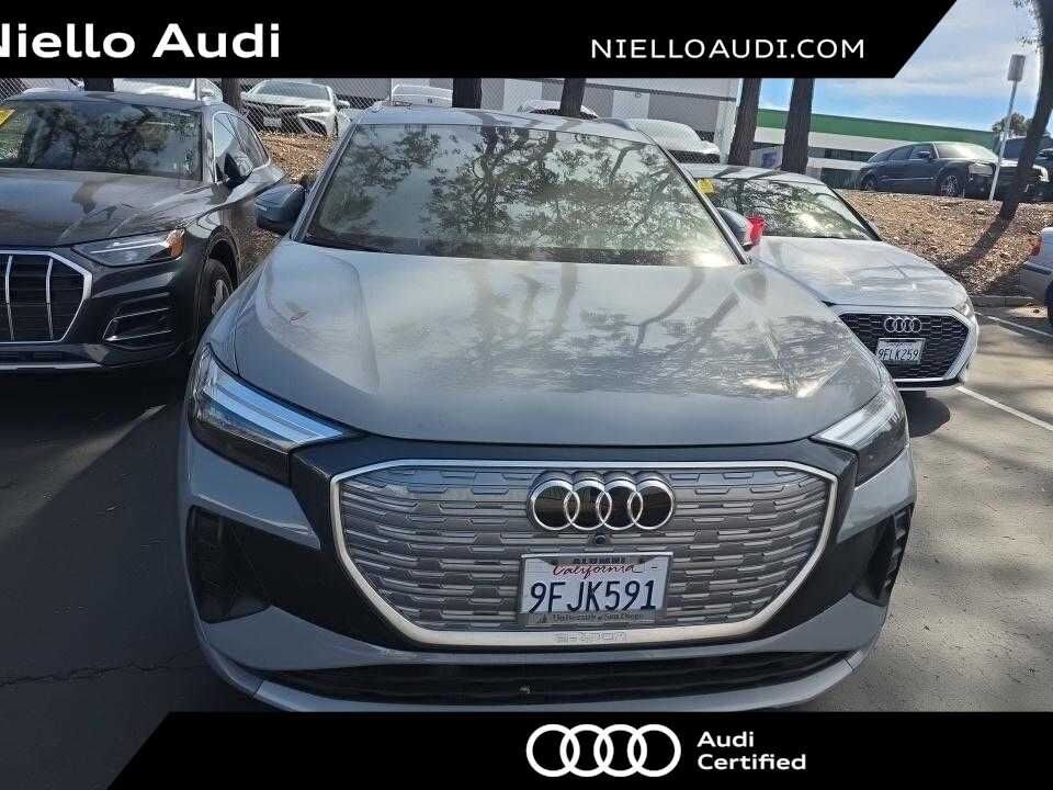 2023 AUDI Q4