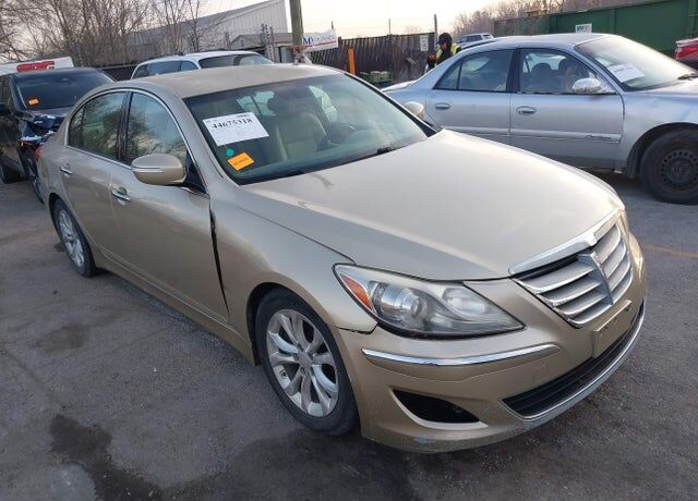 2012 HYUNDAI Genesis